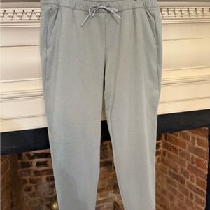Athleta Women’s Light Gray Drawstring Jogger Pants Sz X Large